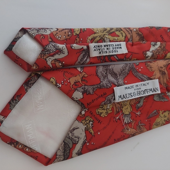 Maus and Hoffman Tie Vtg Constelations Astral Red Silk Italy 3.25"W × 59"L RARE - Picture 2 of 4